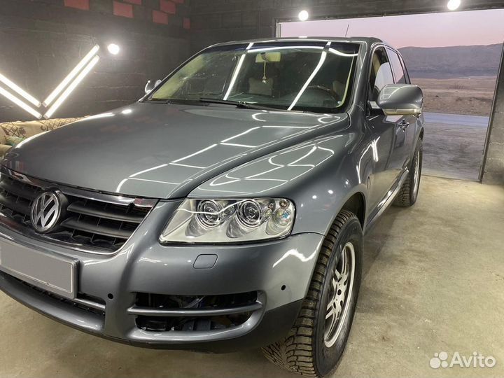 Volkswagen Touareg 3.2 AT, 2003, битый, 280 000 км