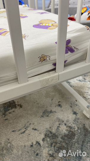 Детская кроватка