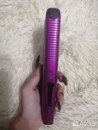 Беспроводной выпрямитель для волос новый