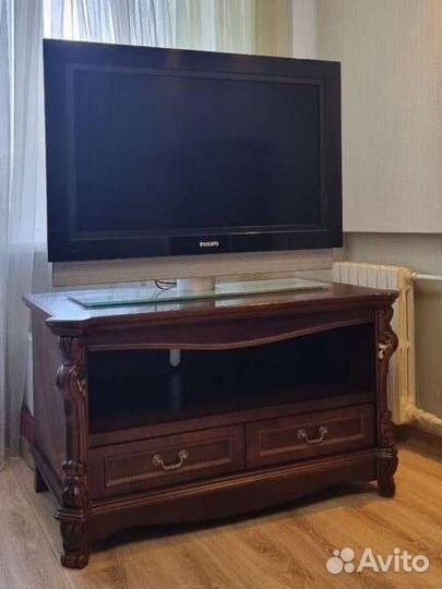 Тумба под телевизор