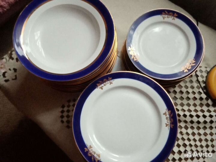 Набор тарелок cobalt с позолотой 28 шт