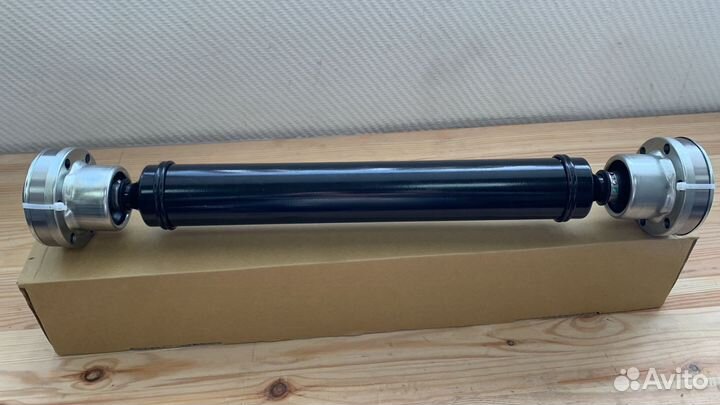 Карданный вал передний Мерседес 164 ML GL