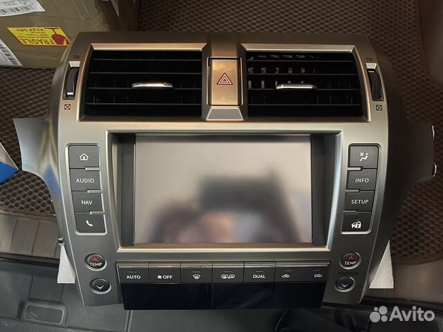 Монитор с блоком климат контроля Lexus GX460