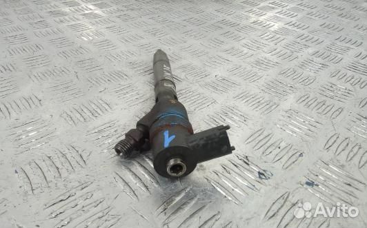 Форсунка дизельная hyundai IX35 1 (8UK15AL01)