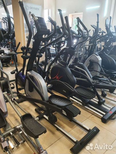 Эллиптический тренажер Clear Fit MaxPower X 350