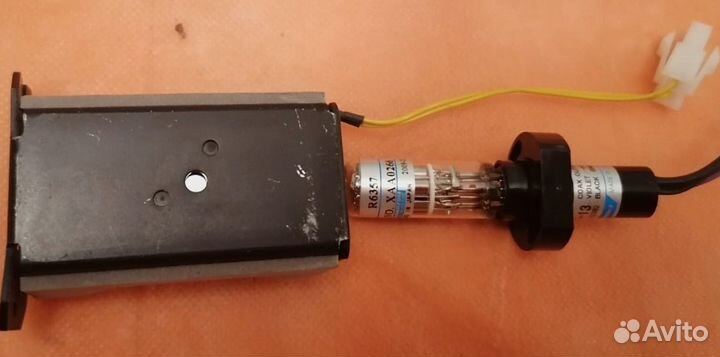 E850-13 Фотоумножитель coax output Япония