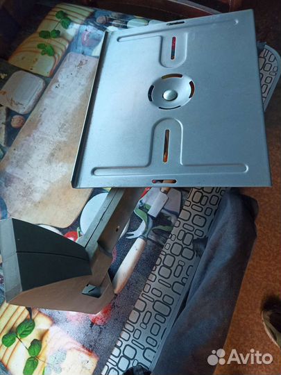 Кронштейн для телевизора поворотный