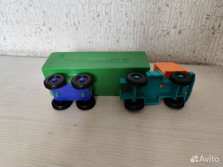 Грузовик-игрушка Совтрансавто. СССР
