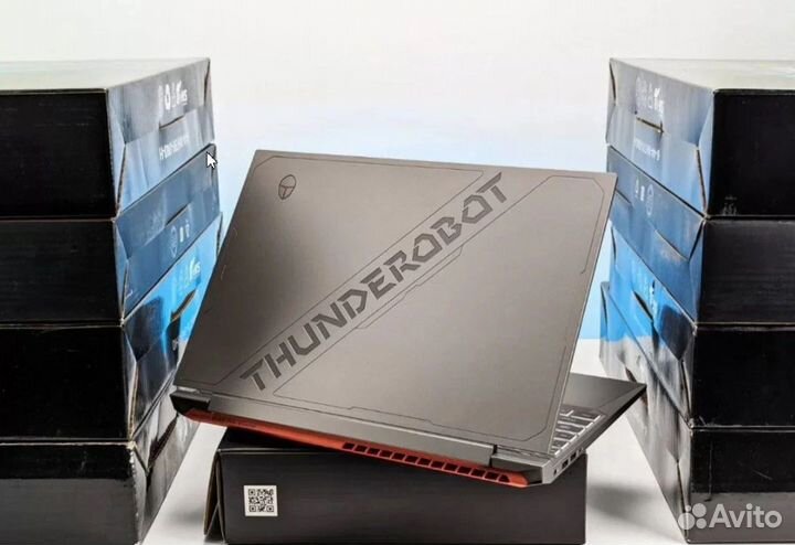 Thunderobot i5-12450H и RTX 3060 Ram 16 GB 512 GB