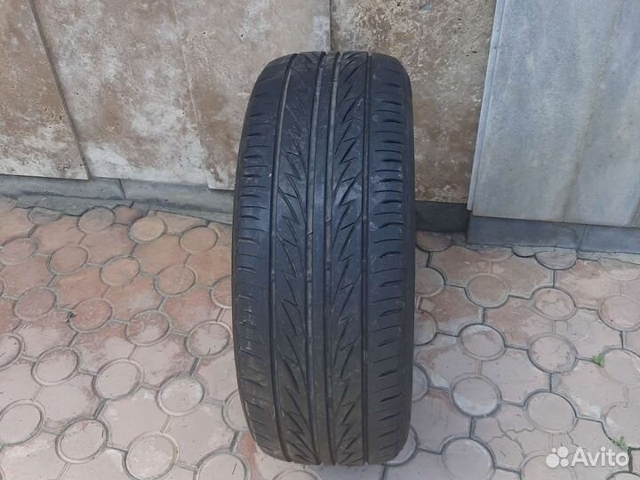 Bridgestone Sporty Style MY-02 215/50 R17 91V