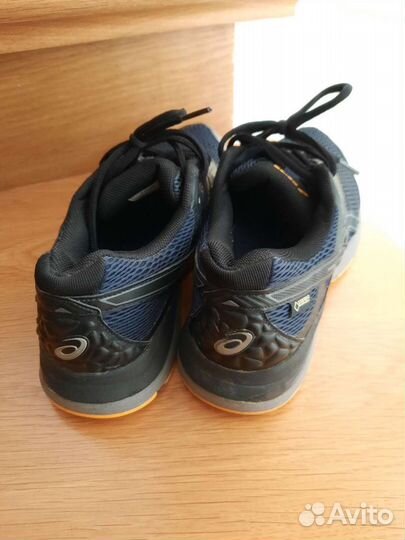 Кроссовки Goretex