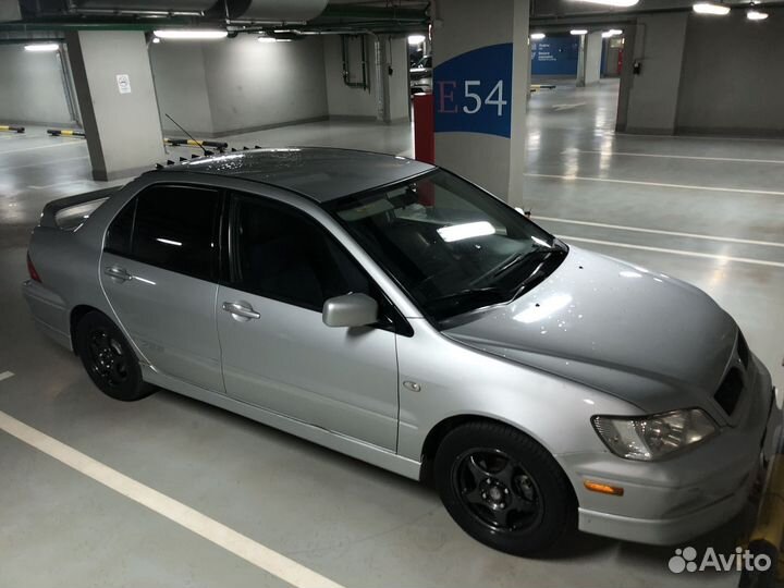Mitsubishi Lancer 2.0 МТ, 2002, 196 000 км