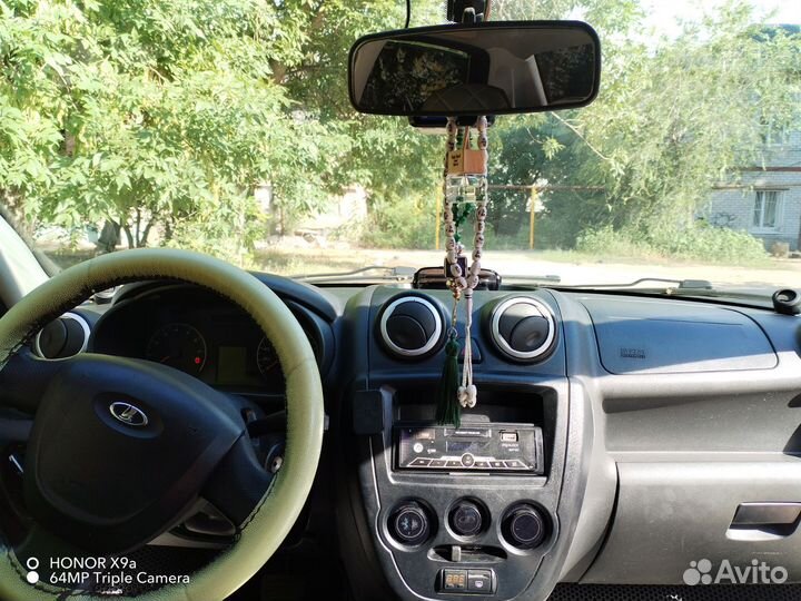 LADA Granta 1.6 AT, 2014, 235 000 км