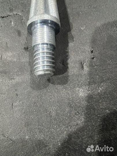 Буксировочная петля BMW X5 E53 E70