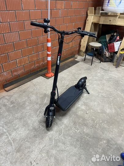 Электросамокат iconBIT Trident до 120 кг, black