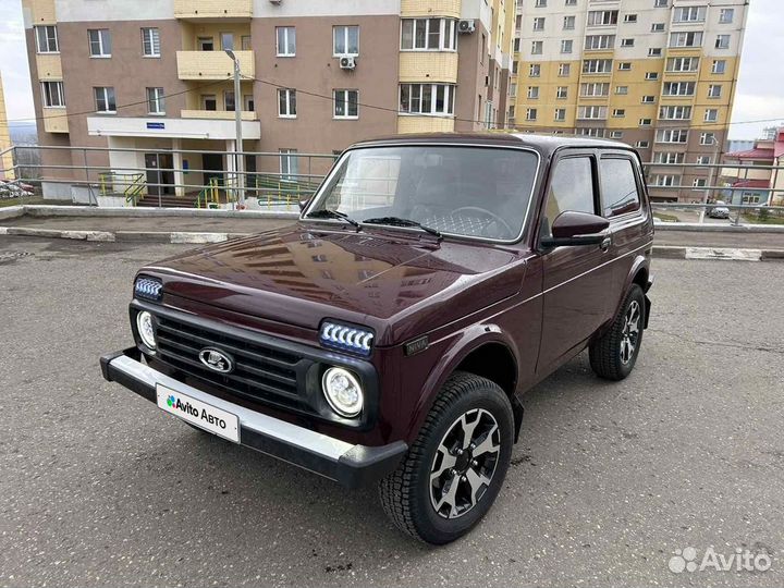 LADA 4x4 (Нива) 1.7 МТ, 2009, 139 000 км