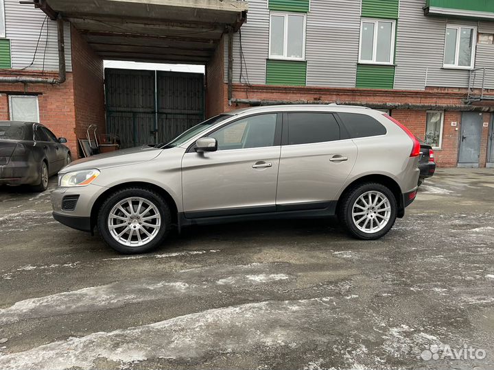 Volvo XC60 2.4 AT, 2012, 175 300 км