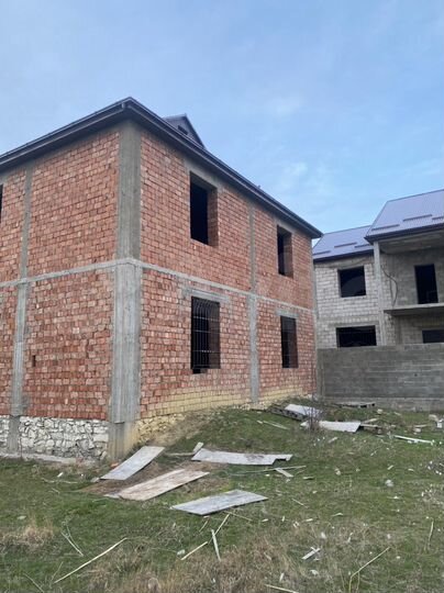 Дом 300 м² на участке 10 сот.