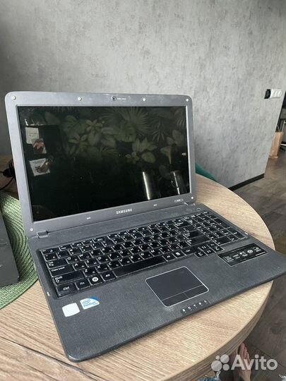 Ноутбук samsung r530