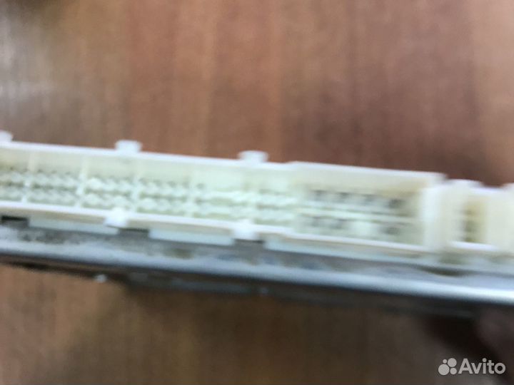 Блок управления пневмоподвески Mercedes W220