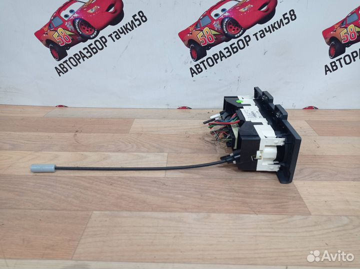 Блок управления печки/климат-контроля Volkswagen 5