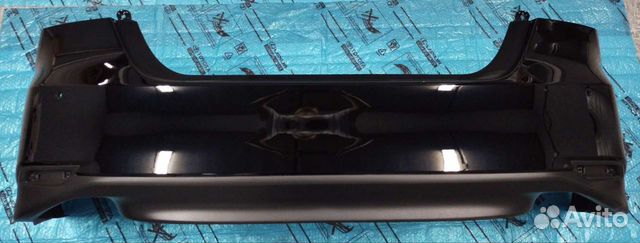 Бампер задний Камри 70 с накладкой 18-21