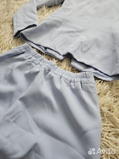 Костюм женский 42-44