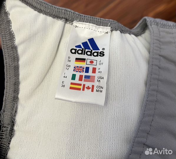 Спортивный топ adidas