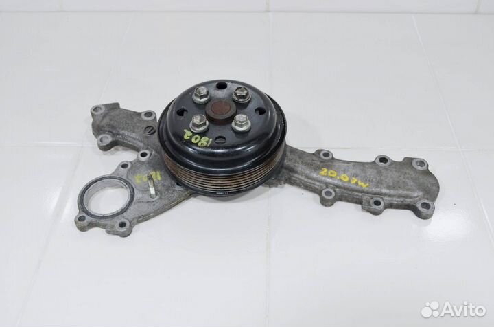 Насос водяной (помпа) Toyota Sienna 3 2grfe 3.5L