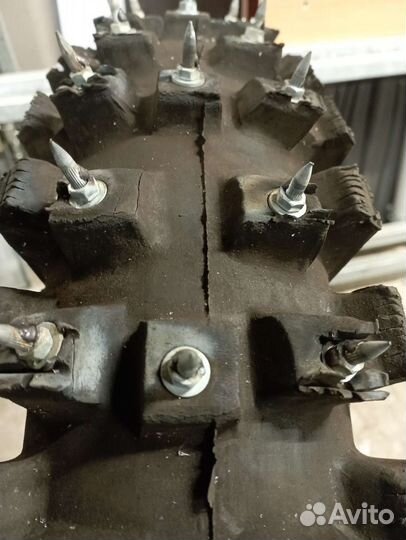 Шипованная моторезина Л-275 5.00 18 новое