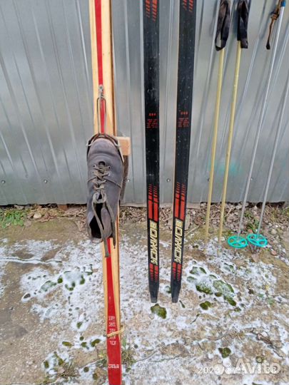 Лыжи беговые СССР деревянные