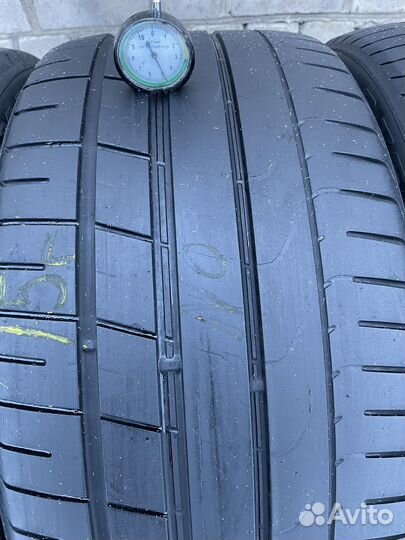Pirelli P Zero 265/35 R20
