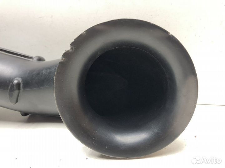 Патрубок воздушного фильтра Porsche Cayenne 2010-2