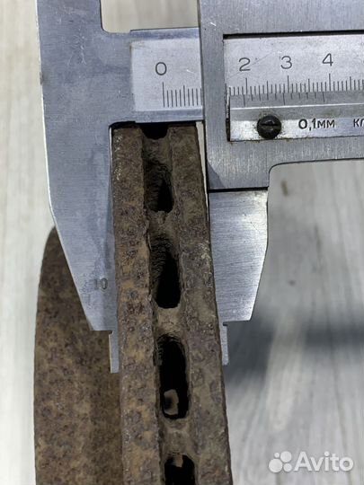 Тормозной диск перед nissan almera N16