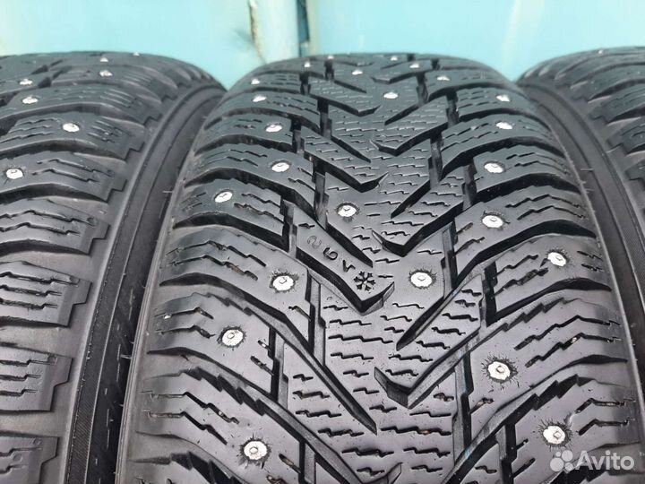 Nokian Tyres Hakkapeliitta 8 195/55 R15 89T