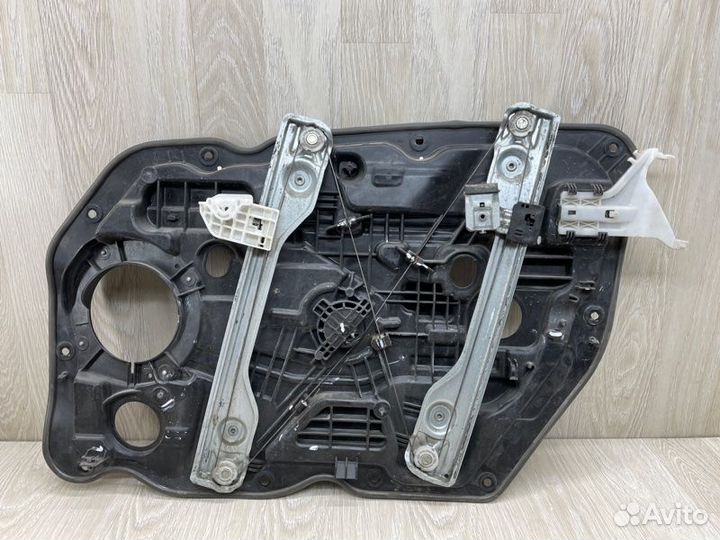 Стеклоподъемник передний левый Kia Ceed