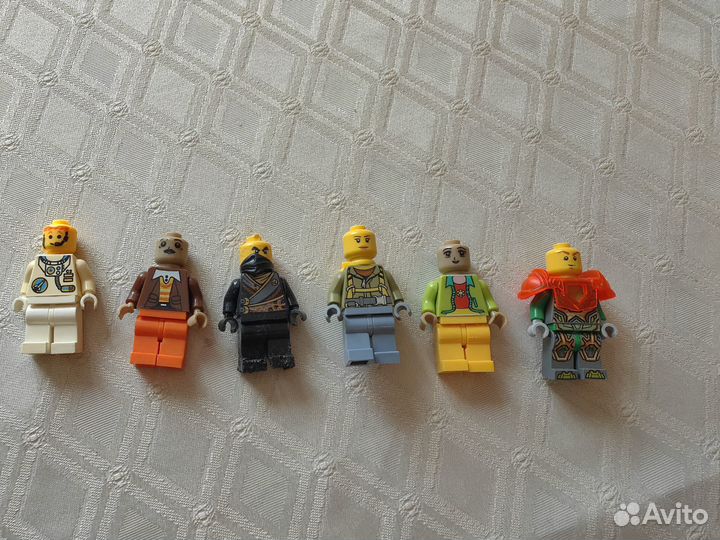 Lego человечки