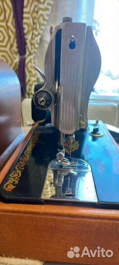 Швейная машина бу