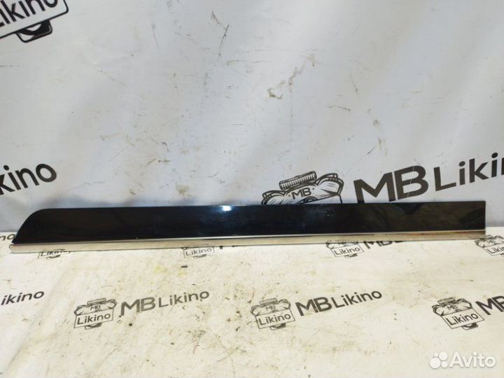 Молдинг двери задний левый Mercedes Gl X164