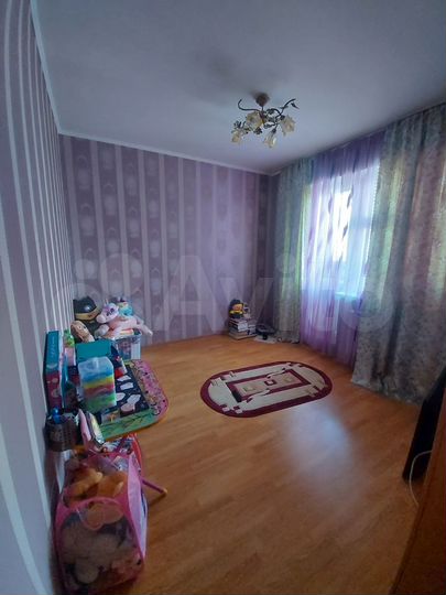 3-к. квартира, 84 м², 3/6 эт.