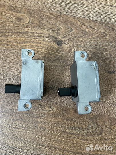 Датчик ускорения Porsche Cayenne 955