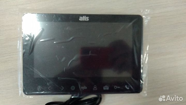 Видеодомофон atis с вызывной панелью