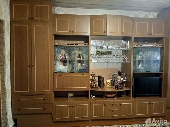 Стенка в гостиную