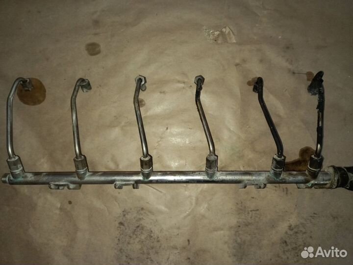 Топливная Рампа бмв Х5 Х6 Е70 Е71 N54