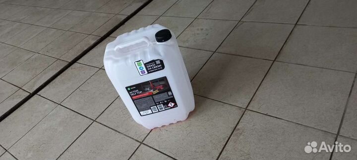 Канистры пластмассовый 20 литров бу