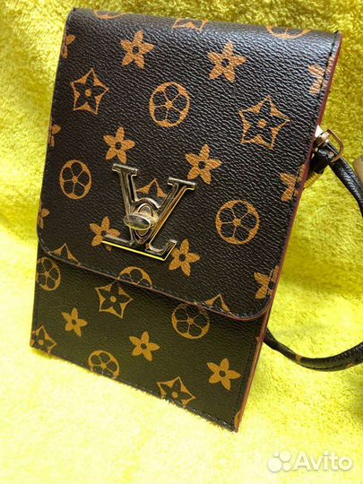 Кошельки Louis Vuitton
