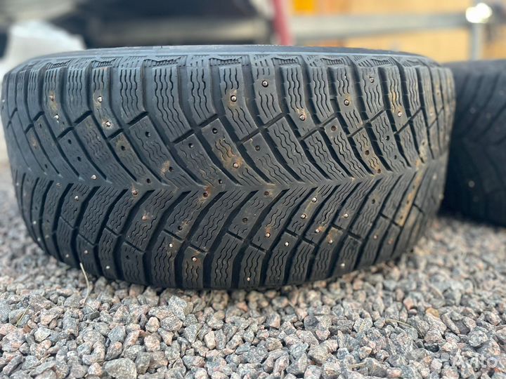 Michelin X-Ice North 4 245/50 R18 100H