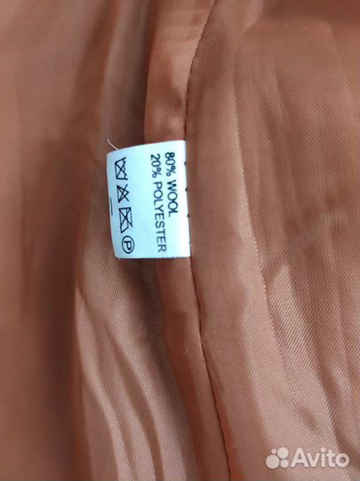 Новое шерстяное короткое пальто