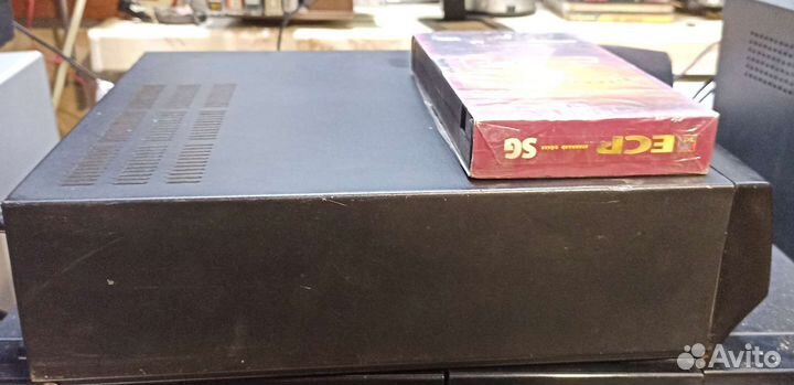 Видеомагнитофон akai japan