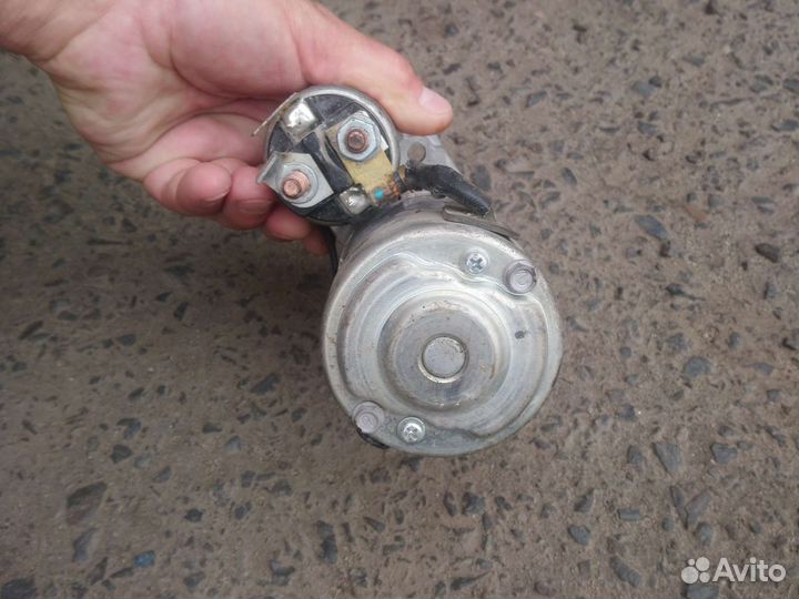 Продам стартер на Hundai